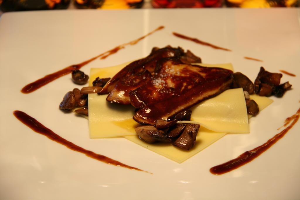 Logis Au Canard Gourmand Samatan Dış mekan fotoğraf